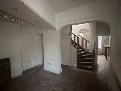 Property Image for 27 High Street, Ashford, Kent, TN24 8TF