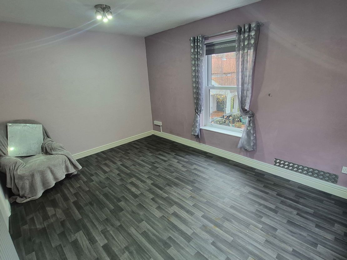 8 Dyer Lane, Beverley, East Riding Of Yorkshire, HU17 8AE