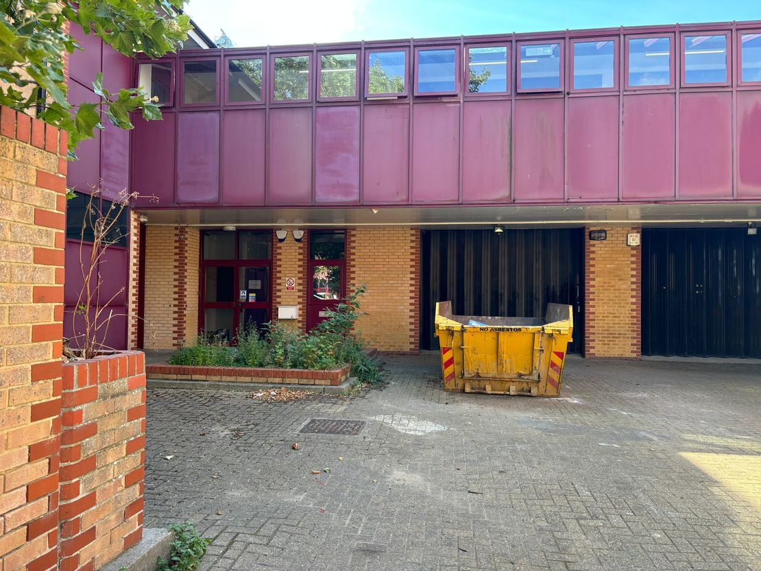 Reading House, Waterside Court, Neptune Way, Medway City Estate, Rochester, Kent, ME2 4NZ