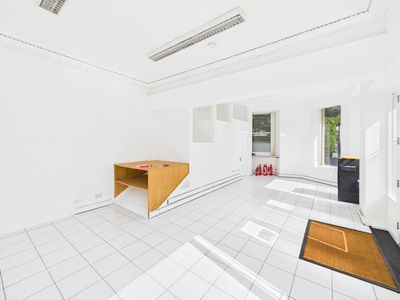 Property Image for 29 Sciennes Road, Edinburgh, City Of Edinburgh, EH9 1NX
