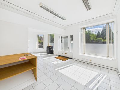 Property Image for 29 Sciennes Road, Edinburgh, City Of Edinburgh, EH9 1NX
