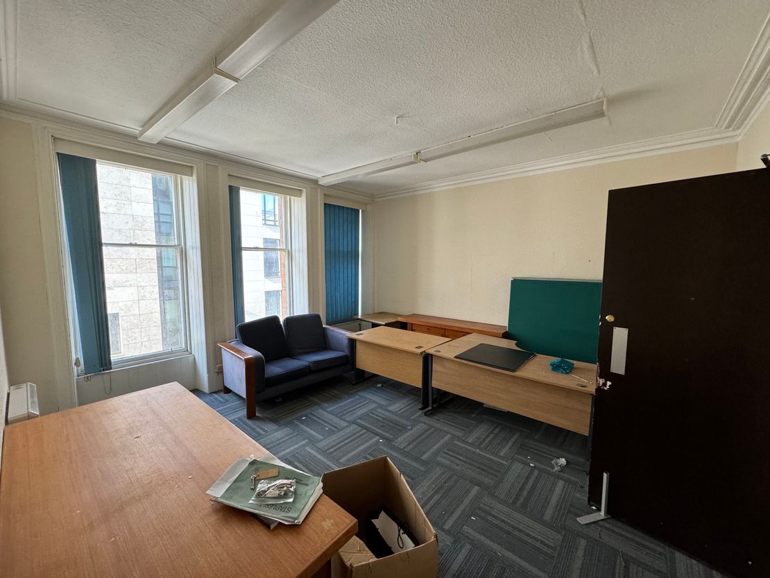 3/2 60 St Enoch Sq, Glasgow G1 4AG
