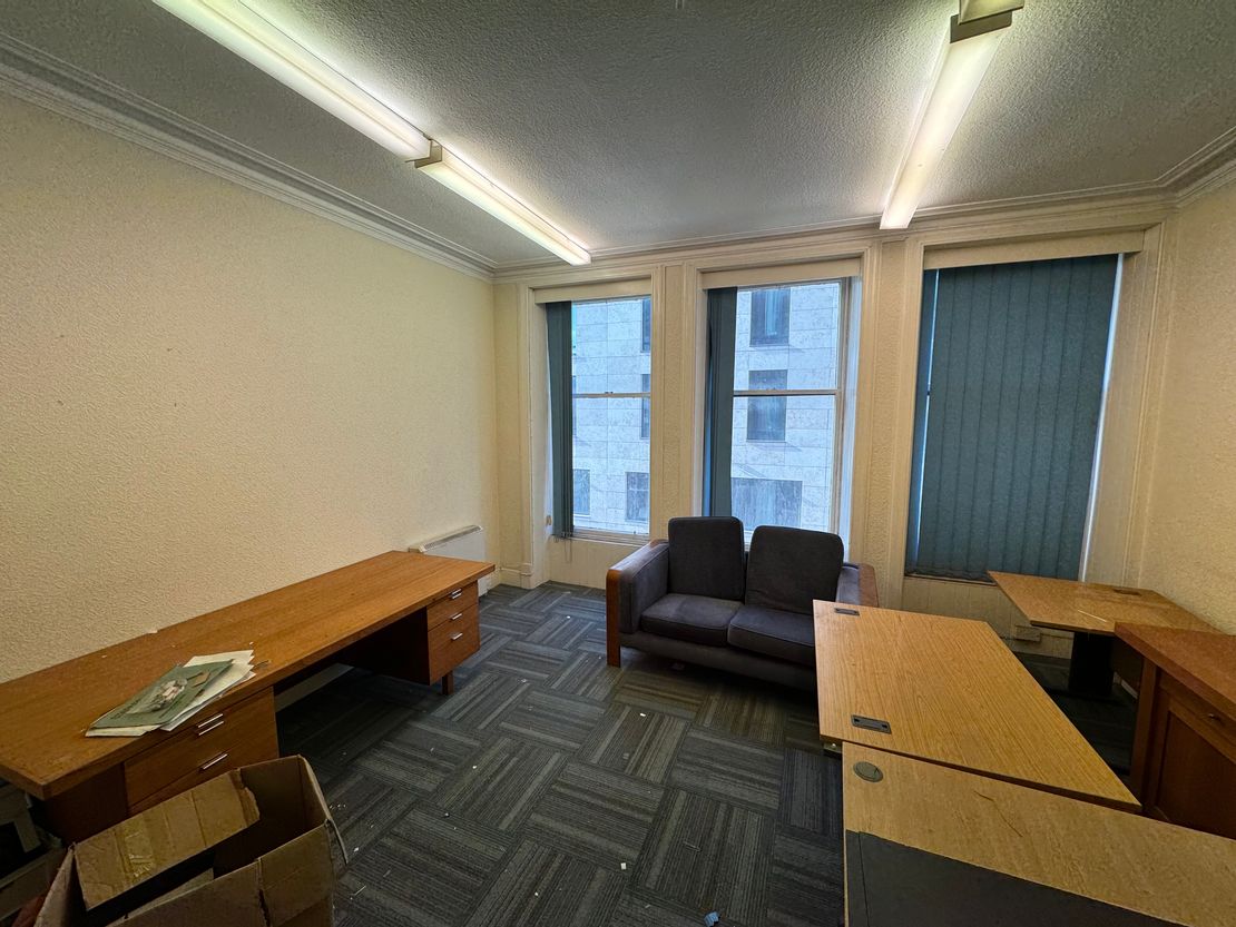 3/2 60 St Enoch Sq, Glasgow G1 4AG