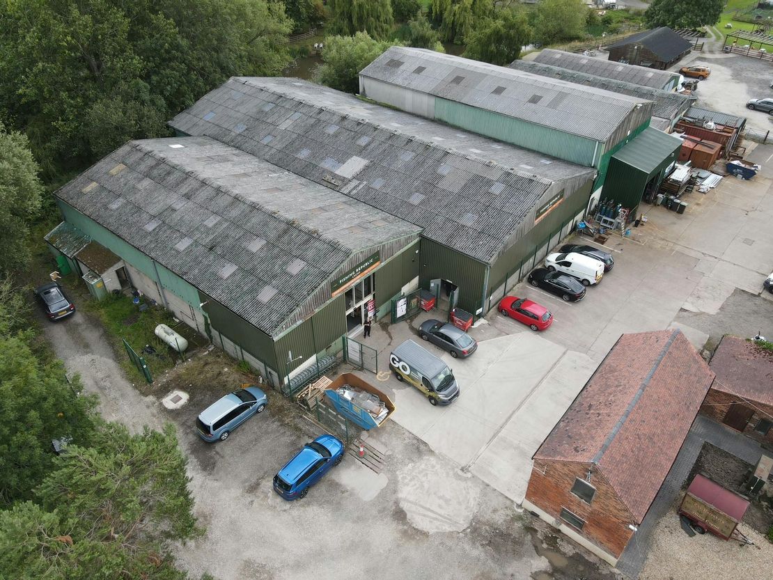 Units 1&2, Lane Ends Farm, Clay Lane, Crewe, CW1 5SQ