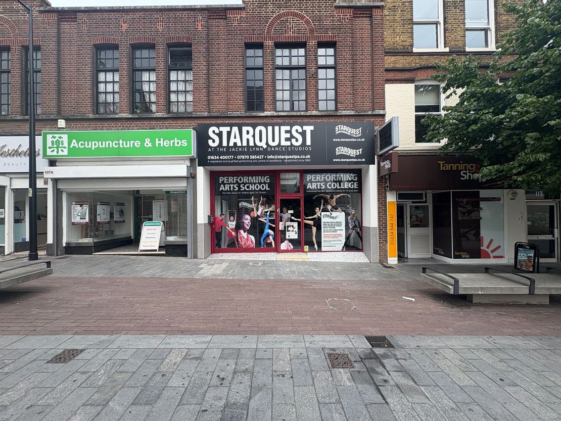 109, High Street, Chatham, Kent, ME4 4DH