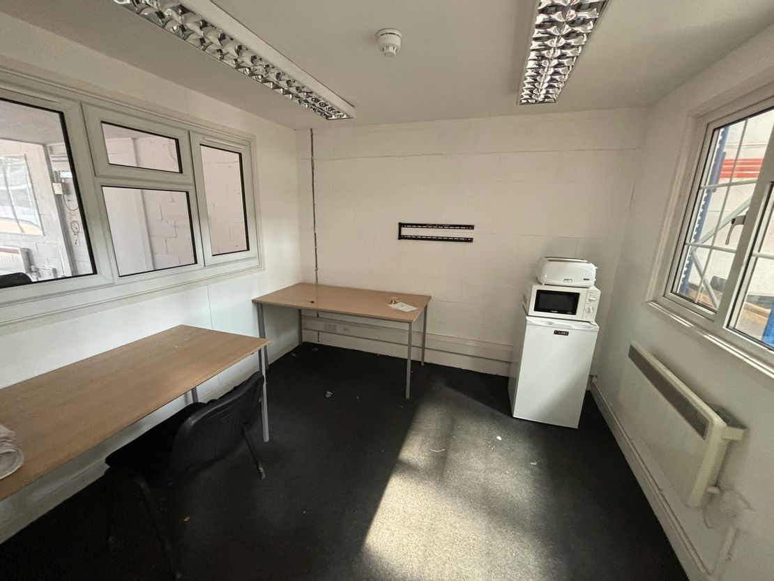 Unit 4, Spectrum Court, Intec Business Park, Basingstoke, RG24 8NE