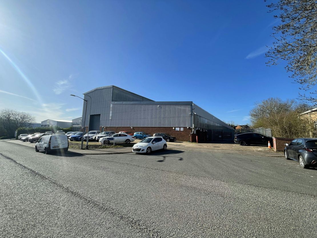 High Bay 42, 12 Stilebrook Road, Olney, MK46 5EA