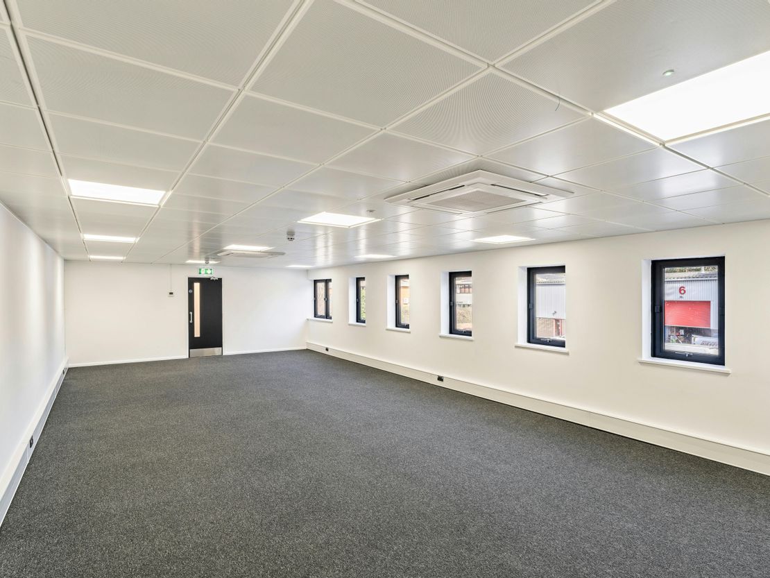 Units 3 & 4 Bracknell Business Centre, Downmill Road, Bracknell, RG12 1QS