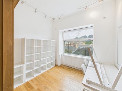 Property Image for 14 Belford Road, Edinburgh, City Of Edinburgh, EH4 3BL