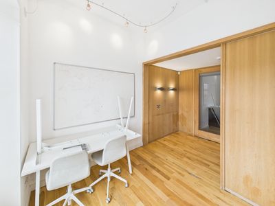Property Image for 14 Belford Road, Edinburgh, City Of Edinburgh, EH4 3BL