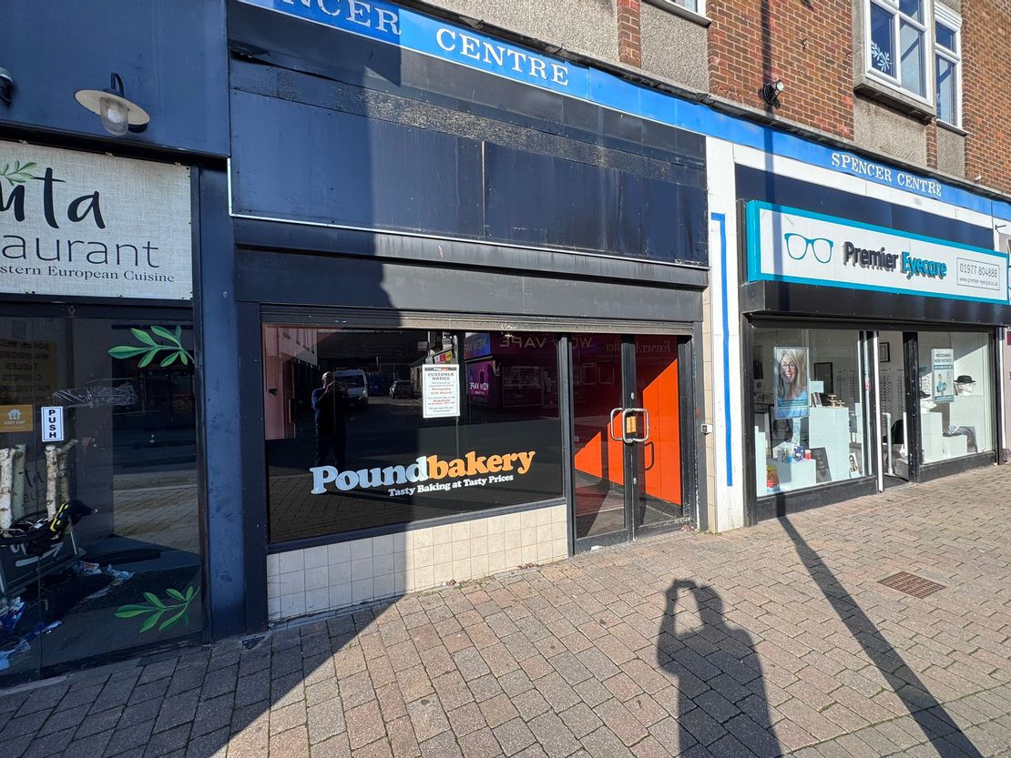 38a Carlton Street, Castleford, West Yorkshire, WF10 1BA