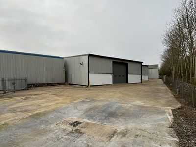 Property Image for Units 10 & 12, Moniton Trading Estate, West Ham Lane, Basingstoke, RG22 6NQ
