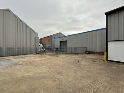 Property Image for Units 10 & 12, Moniton Trading Estate, West Ham Lane, Basingstoke, RG22 6NQ