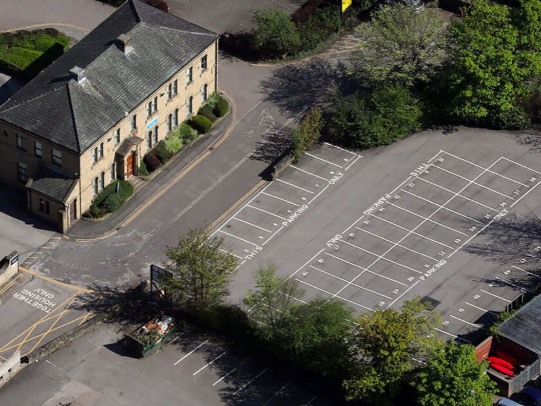Oak House, Woodvale Office Park, Brighouse, HD6 4AB