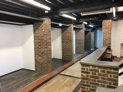 Property Image for International Tile Store, 30 Tunnel Road, Tunbridge Wells, Kent, TN1 2BT