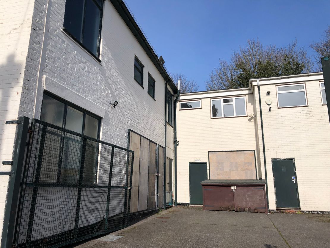International Tile Store, 30 Tunnel Road, Tunbridge Wells, Kent, TN1 2BT