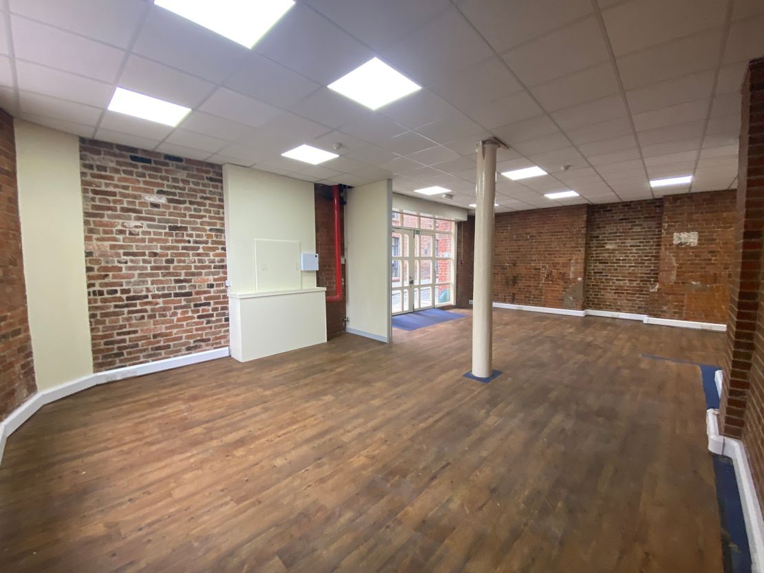 The Steam Mill - Ground Floor, Steam Mill Street, Chester, Cheshire, CH3 5AN