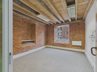 Property Image for The Steam Mill - First Floor, Steam Mill Street, Chester, Cheshire, CH3 5AN