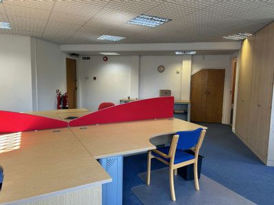 Property Image for Unit 4, Wellington Business Park, Crowthorne, RG45 6LS