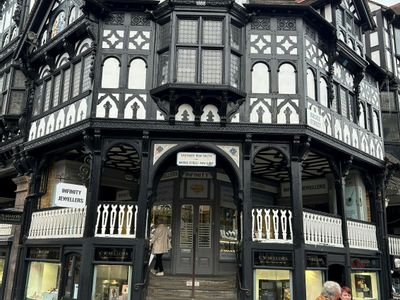Property Image for 2-4 Eastgate Street, Chester, CH1 1LE