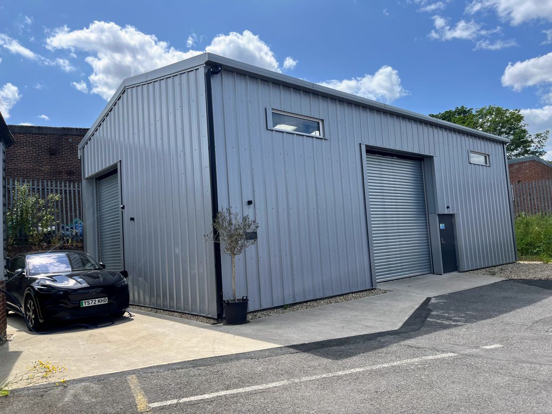 1 Charlwoods Place, Charlwood Road, East Grinstead, West Sussex, RH19 2HY