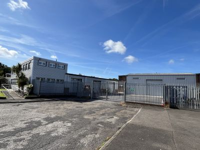 Property Image for 1 Charlwoods Place, Charlwood Road, East Grinstead, West Sussex, RH19 2HY