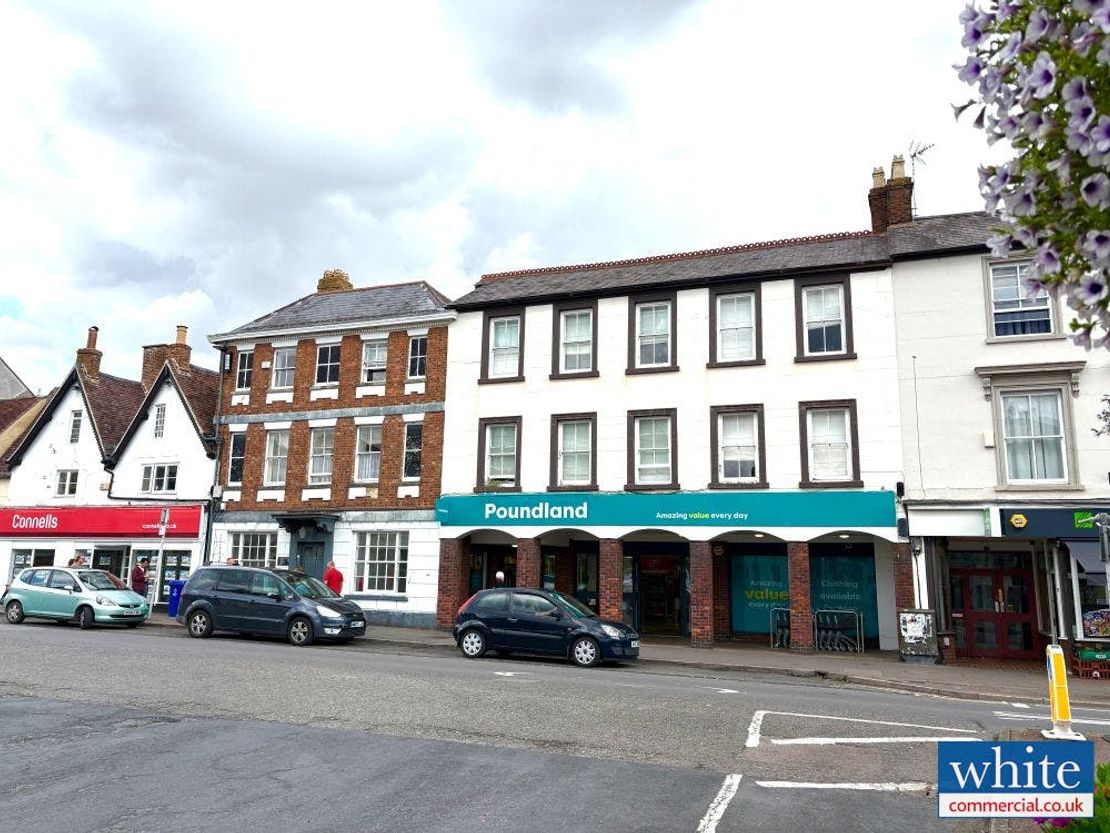3 Market Square, Bicester, OX26 6AA