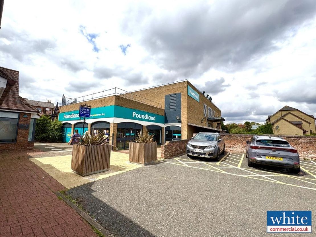 3 Market Square, Bicester, OX26 6AA