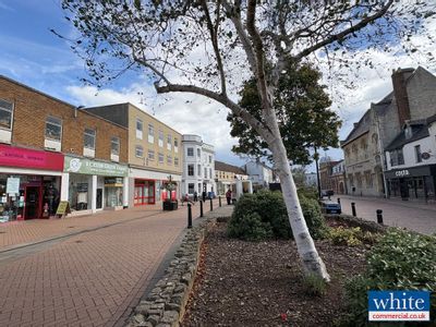 Property Image for 12 Sheep Street, Bicester, OX26 6TB