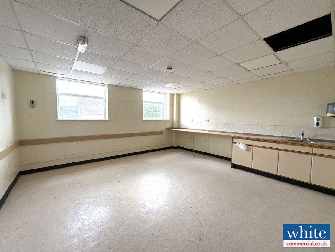 12 Sheep Street, Bicester, OX26 6TB