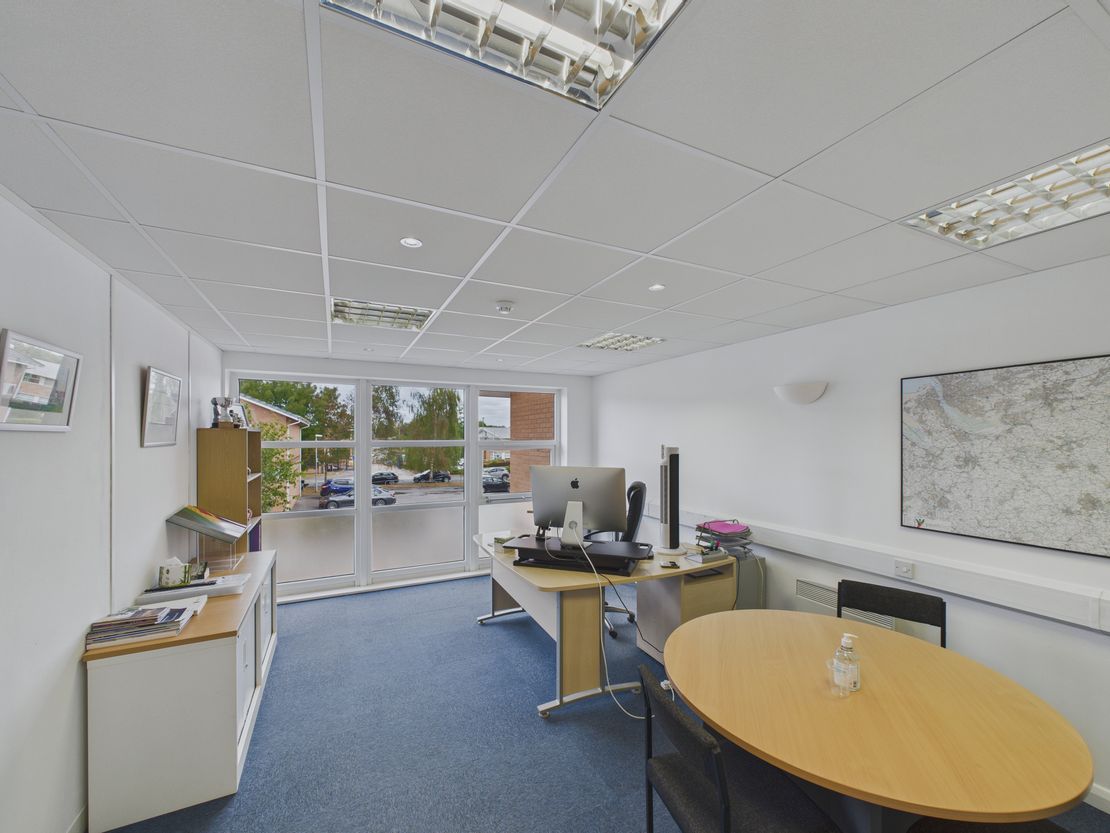 Unit 20/21 Rossmore Business Village, Inward Way, Ellesmere Port, CH65 3EN