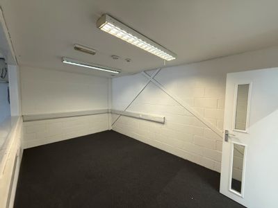 Property Image for Unit 4, Hyatt Trading Estate, Babbage Road, Stevenage, Hertfordshire, SG1 2EQ