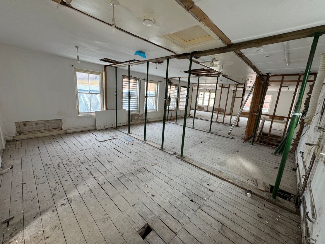 First And Second Floor, 68 High Street, Bedford, Bedfordshire, MK40 1NT