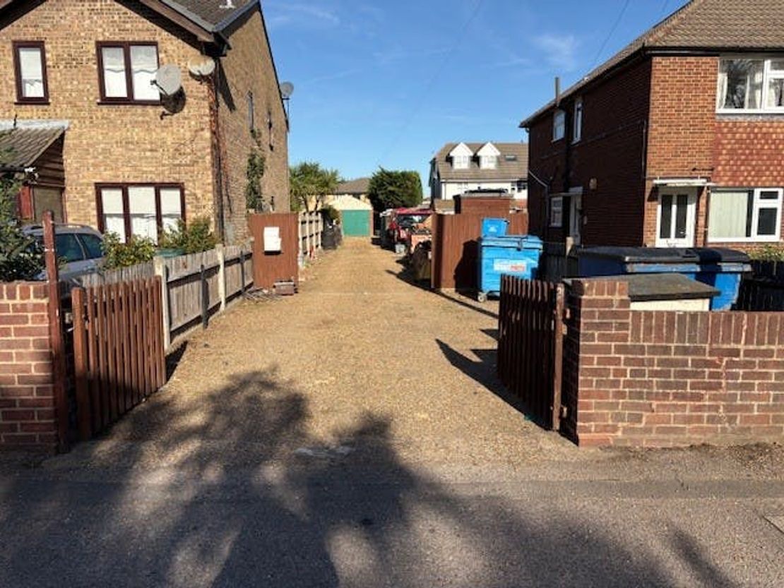 Yard, 52 Littleton Road, Shepperton, Ashford, TW15 1UU