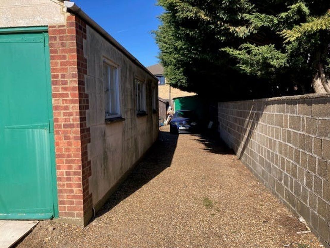 Yard, 52 Littleton Road, Shepperton, Ashford, TW15 1UU