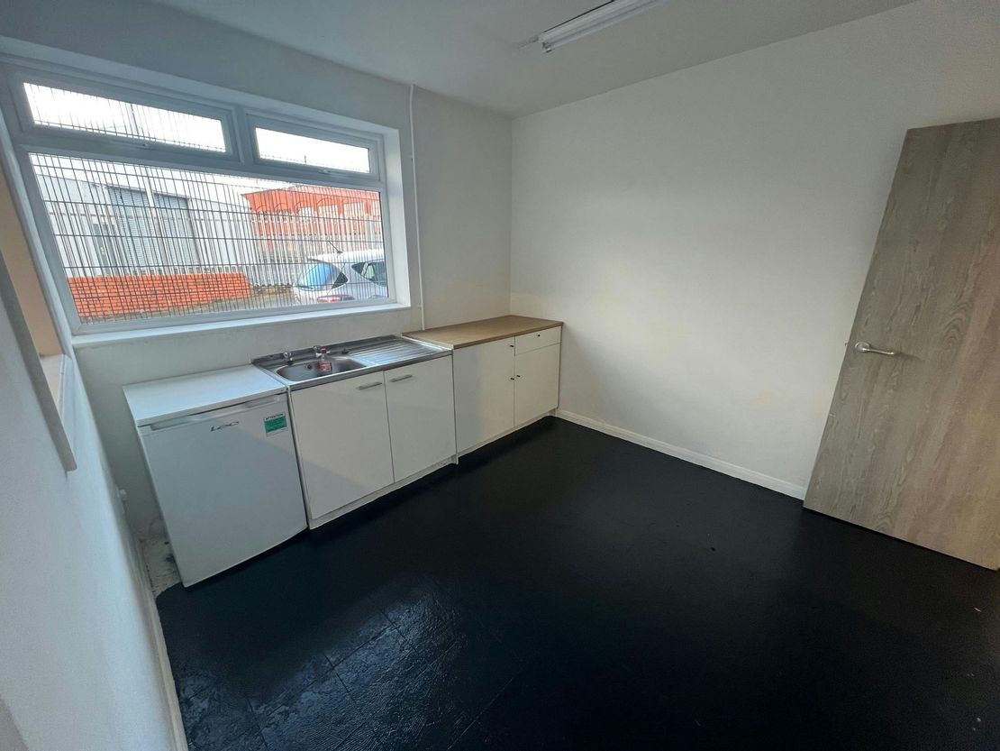 Longport Enterprise Centre, Scott Lidgett Road, Longport, Stoke on Trent, ST6 4NQ