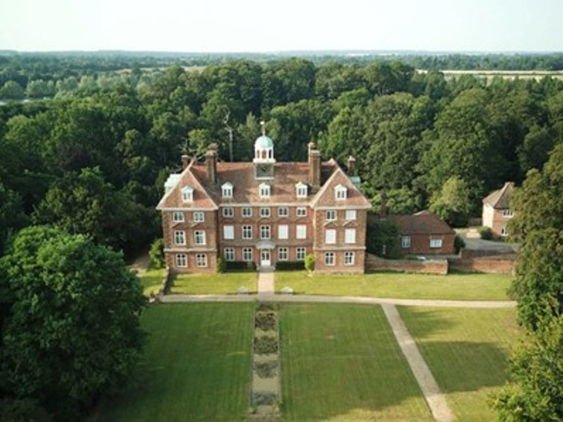 Coursers Road, Colney Heath, St. Albans, Hertfordshire, AL4 0PG