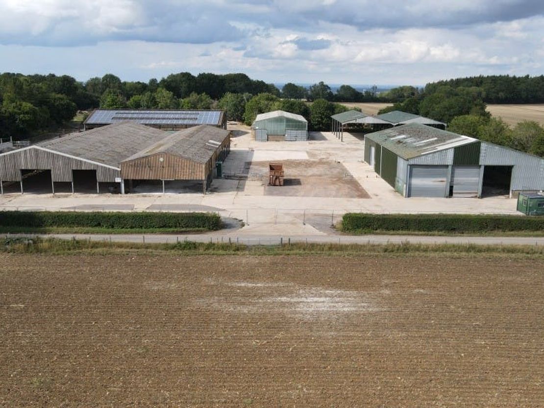 Grammarsham Farm Barns, Farleigh Wallop, Basingstoke, RG25 2HT