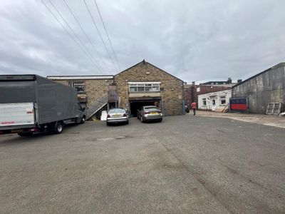 Property Image for 141-143 Wakefield Road, Scissett, Huddersfield