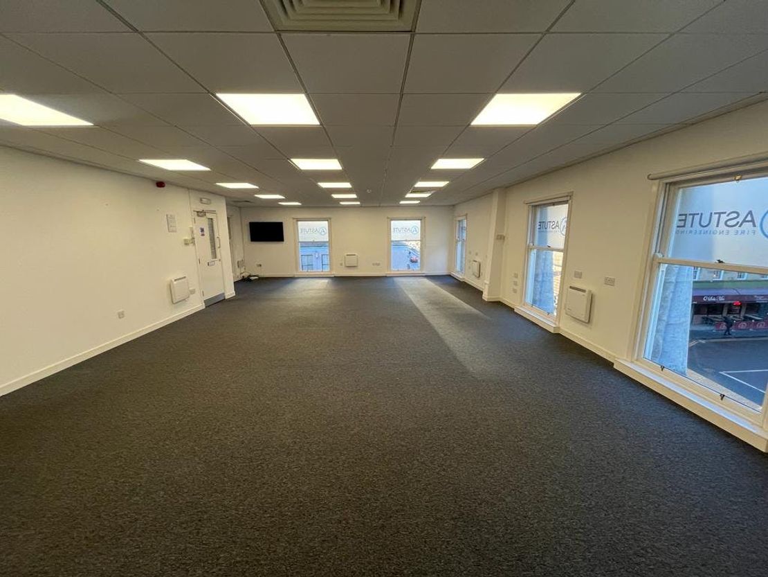 2nd Floor - 21 Bath Street, Glasgow, G2 1HW