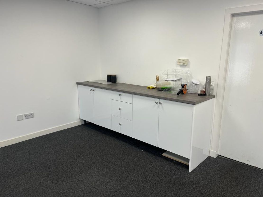 2nd Floor - 21 Bath Street, Glasgow, G2 1HW