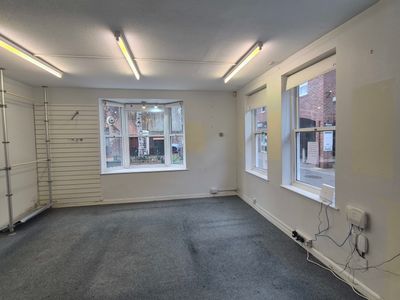 Property Image for 8 Dyer Lane, Beverley, East Riding Of Yorkshire, HU17 8AE