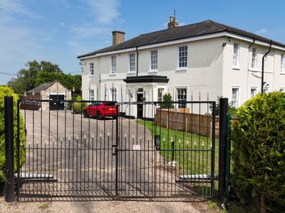 Property Image for RISEHOLME GRANGE, ST GEORGES LANE, RISEHOLME, LINCOLN, EAST MIDLANDS, LN2 2LQ