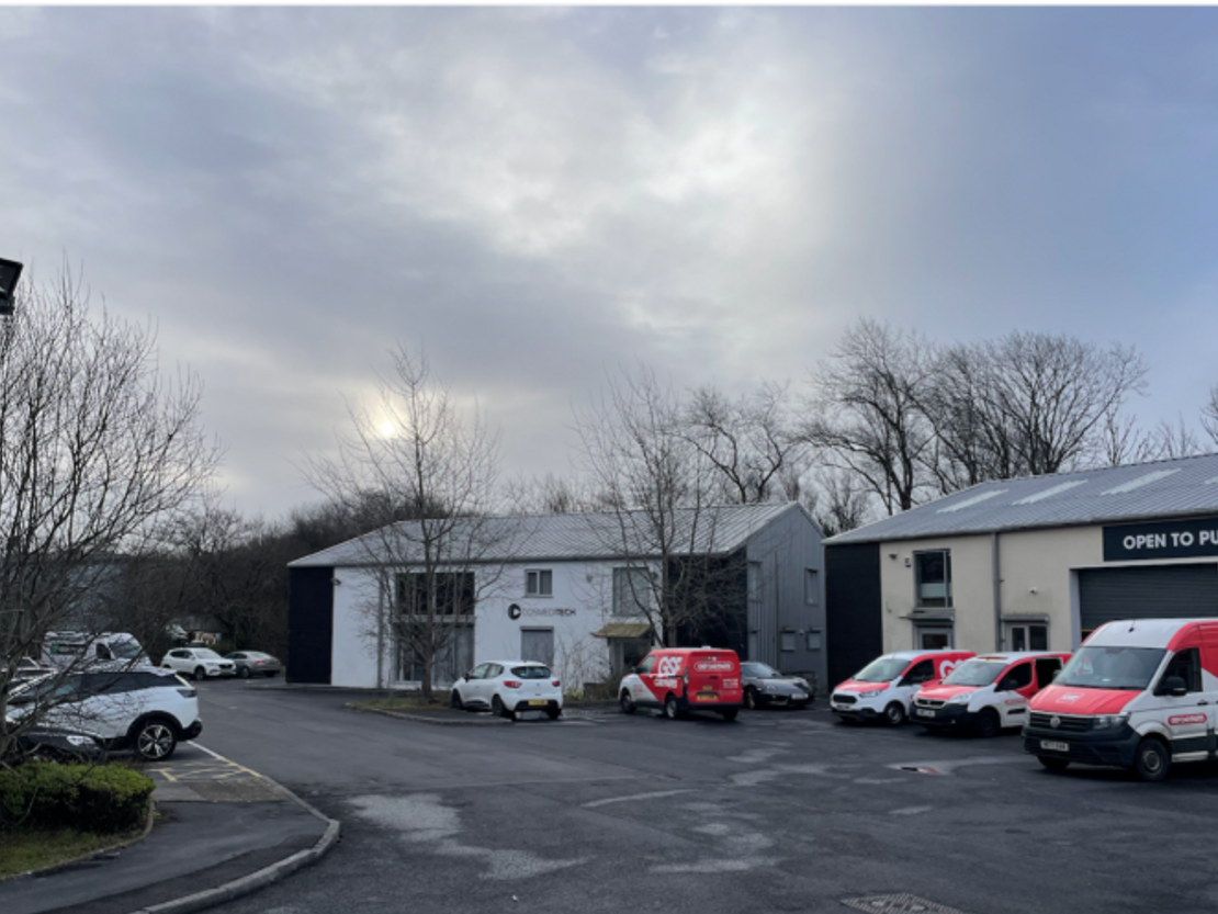 Unit 5 Llys Aur, Llanelli Gate Business Park, Heol Aur, Llanelli SA14 8LQ