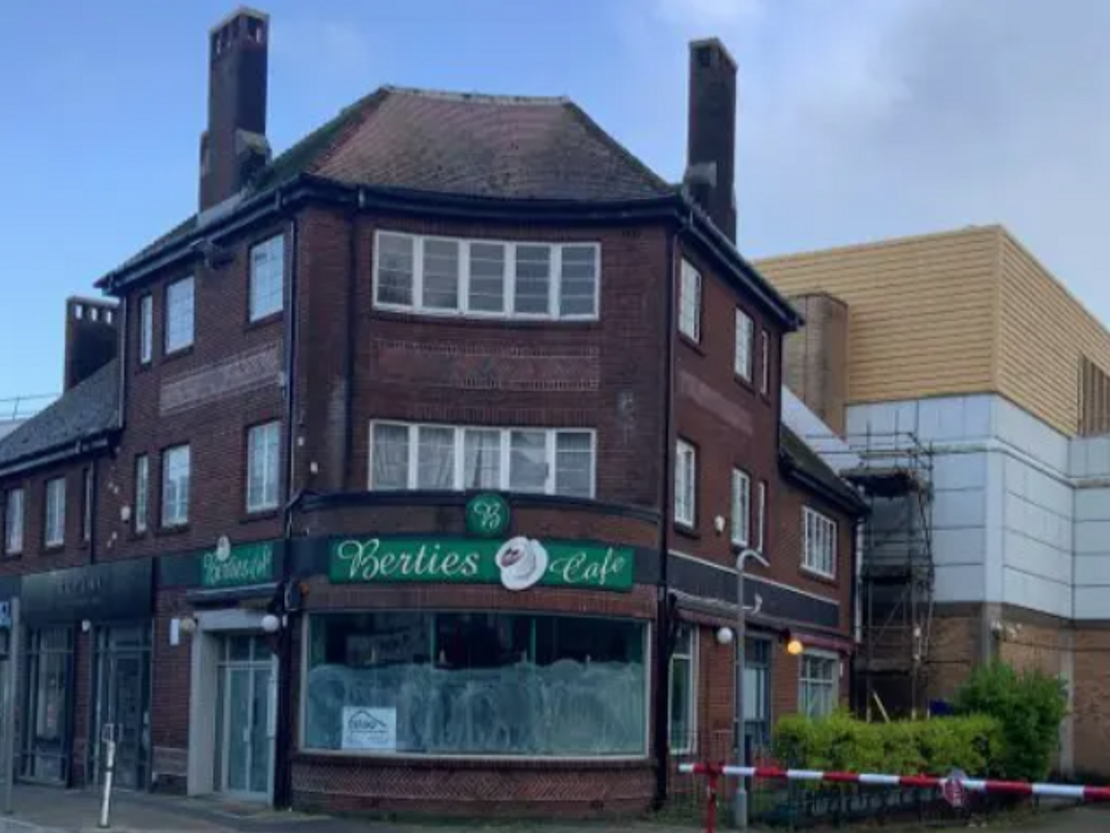 Quadrant Gate, Nelson St, Swansea SA1 3QE