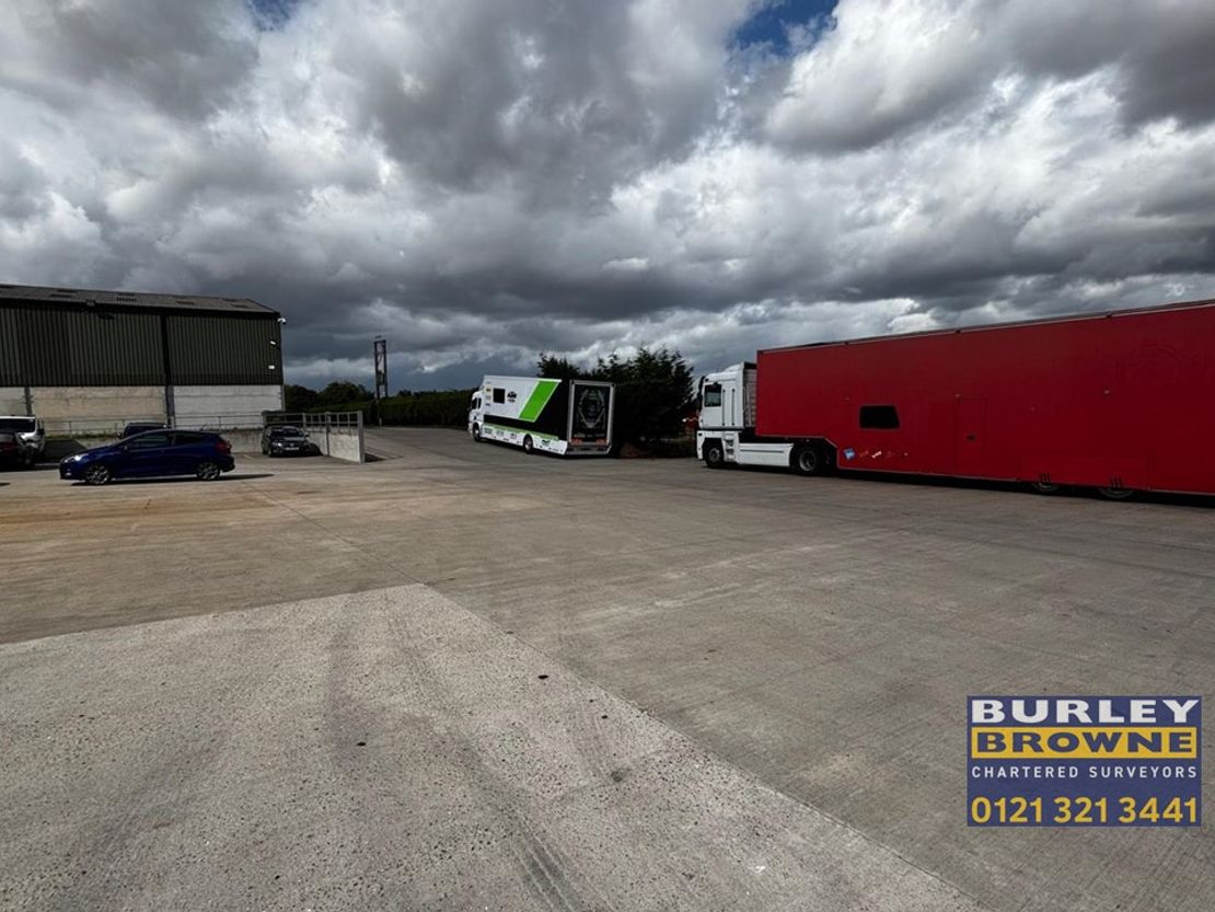 Unit 7, Elford Lowe Farm, Elford Road, Tamworth, Staffordshire, B79 9BJ