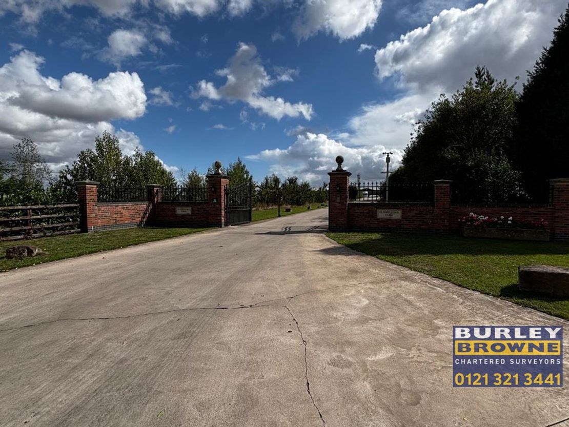 Unit 7, Elford Lowe Farm, Elford Road, Tamworth, Staffordshire, B79 9BJ