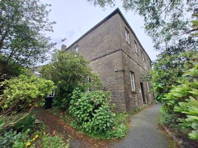 Property Image for Queensbury Baptist Church, Chapel Lane, Queensbury, Bradford, Yorkshire, BD13 2PZ