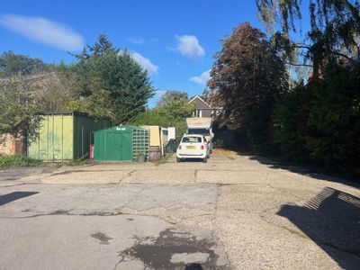 Property Image for Offices at Southlea House, Blounts Ct Rd, Peppard Common, Henley-on-Thames RG9 5EU