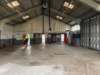 Property Image for Garage / Workshop Unit Blounts Ct Rd, Henley-on-Thames